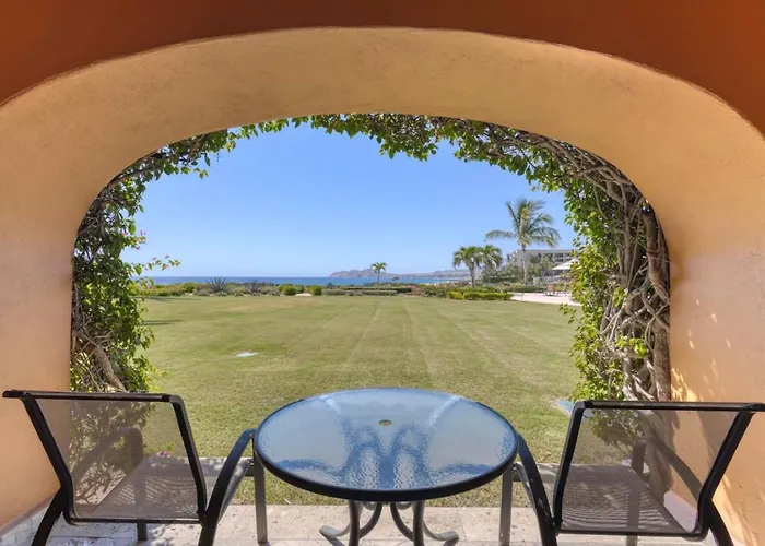 Relaxing Beachfront San Jose del Cabo