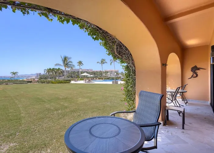 Relaxing Beachfront San Jose del Cabo