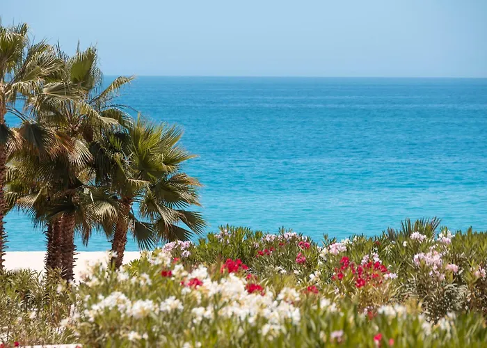 Relaxing Beachfront *